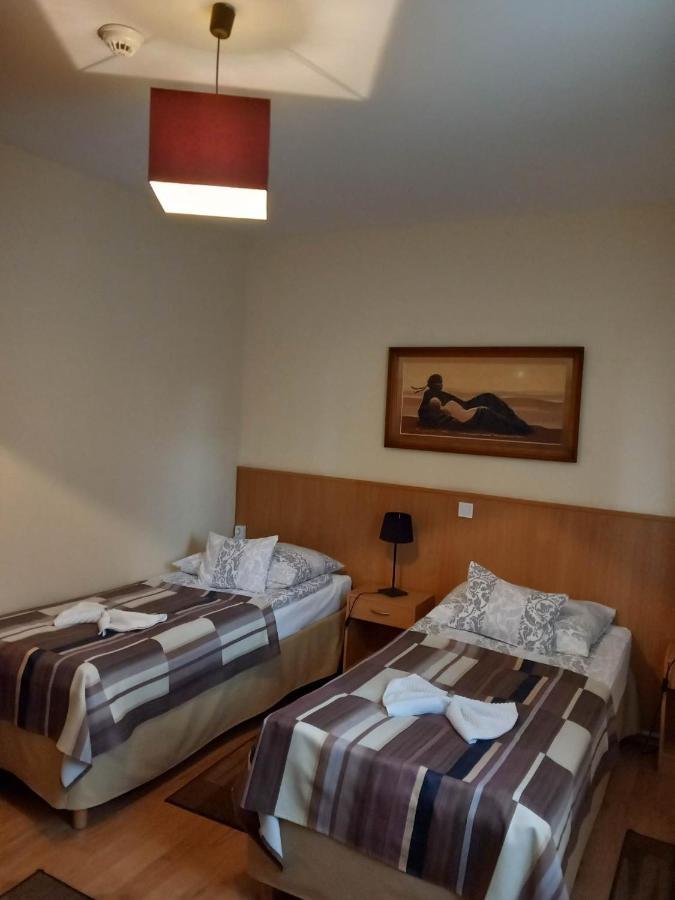 Kata Panzio Hotel Oroszlany Luaran gambar