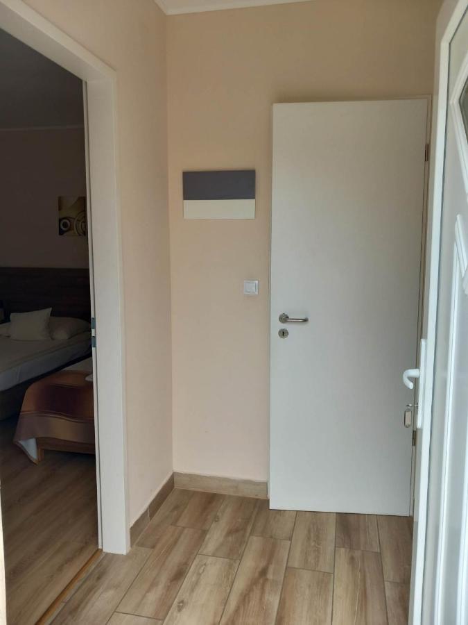 Kata Panzio Hotel Oroszlany Luaran gambar